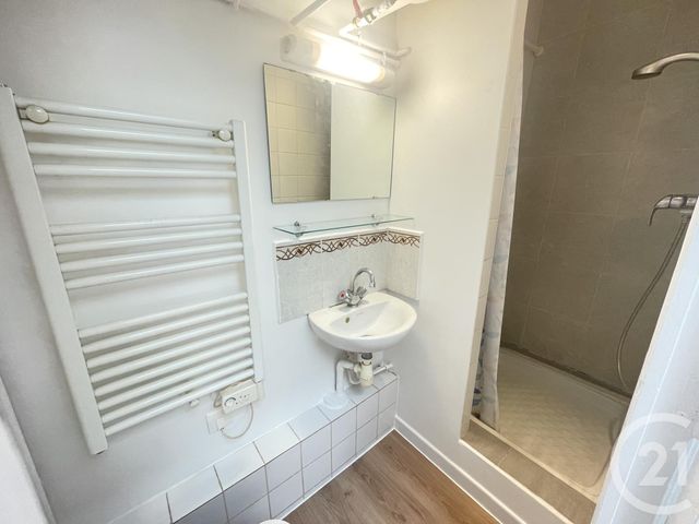 Appartement F1 &agrave; louer - 1 pi&egrave;ce - 18 m2 - Bougival - 78 - ILE-DE-FRANCE