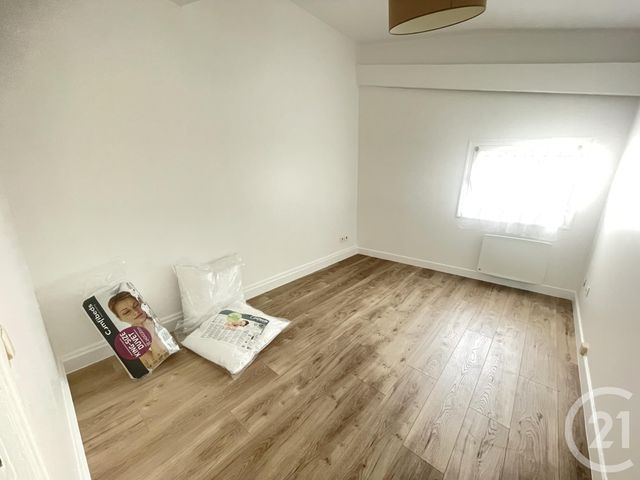 Appartement F1 &agrave; louer - 1 pi&egrave;ce - 18 m2 - Bougival - 78 - ILE-DE-FRANCE