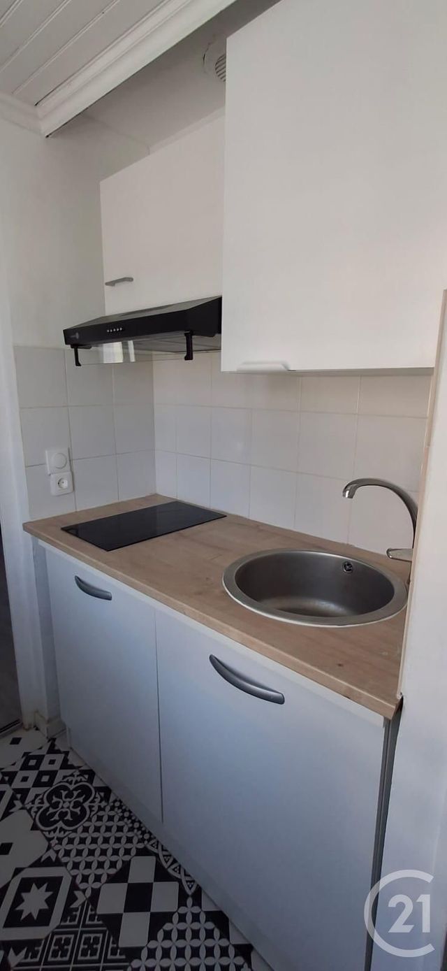 Appartement F1 &agrave; louer - 1 pi&egrave;ce - 19 m2 - Chatou - 78 - ILE-DE-FRANCE