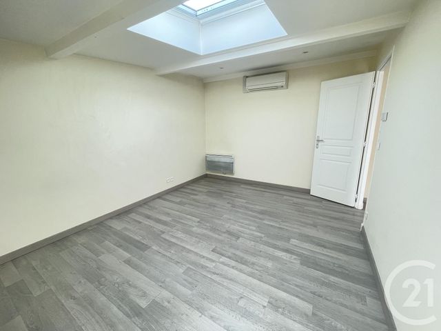 Appartement F2 &agrave; louer - 2 pi&egrave;ces - 39,44 m2 - Rueil Malmaison - 92 - ILE-DE-FRANCE