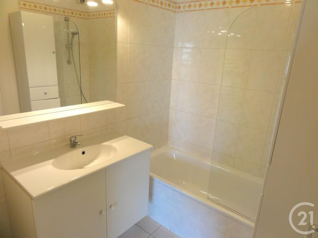 Appartement F2 &agrave; louer - 2 pi&egrave;ces - 58,63 m2 - Bougival - 78 - ILE-DE-FRANCE
