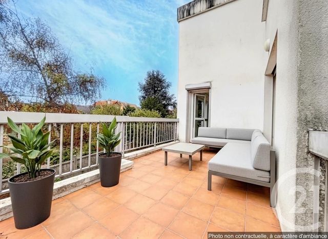 Maison &agrave; louer - 5 pi&egrave;ces - 144,46 m2 - Bougival - 78 - ILE-DE-FRANCE