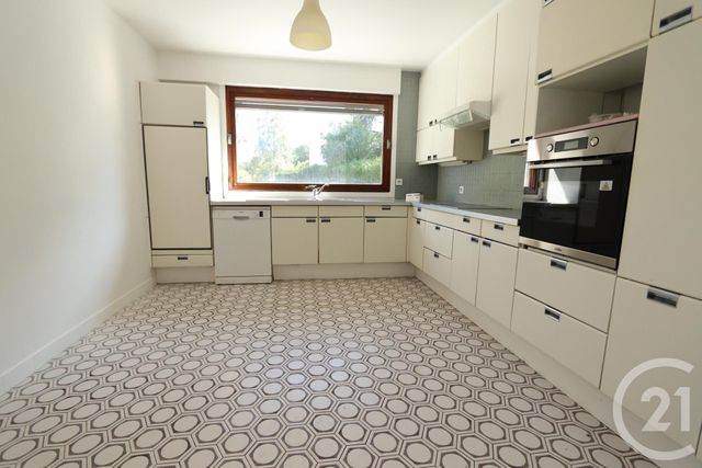 Maison &agrave; louer - 5 pi&egrave;ces - 144,46 m2 - Bougival - 78 - ILE-DE-FRANCE