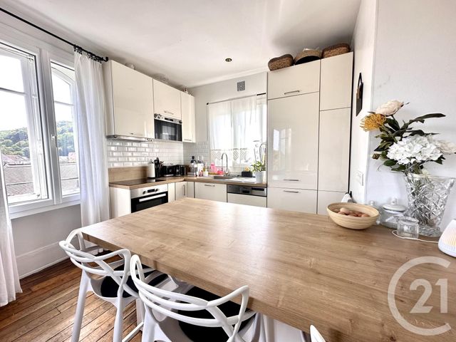 Appartement F4 &agrave; louer - 4 pi&egrave;ces - 66,30 m2 - Bougival - 78 - ILE-DE-FRANCE