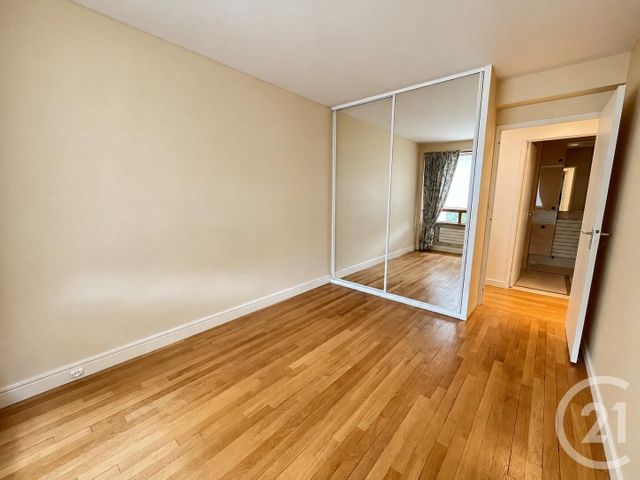 Appartement &agrave; louer - 5 pi&egrave;ces - 135,28 m2 - Louveciennes - 78 - ILE-DE-FRANCE