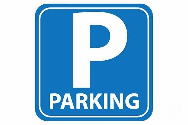 Parking à louer - 13 m2 - Paris - 75018 - ILE-DE-FRANCE