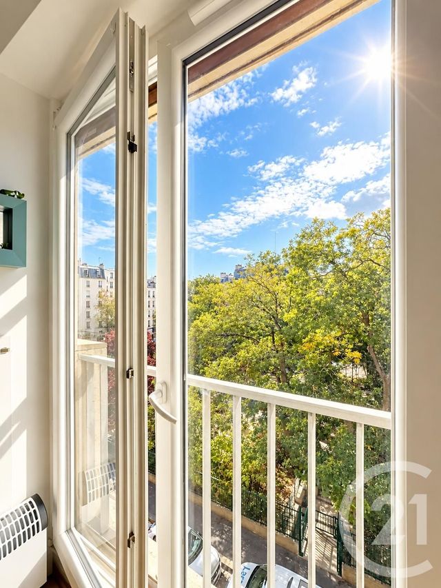 Appartement F1 &agrave; vendre - 1 pi&egrave;ce - 24 m2 - Paris - 75018 - ILE-DE-FRANCE