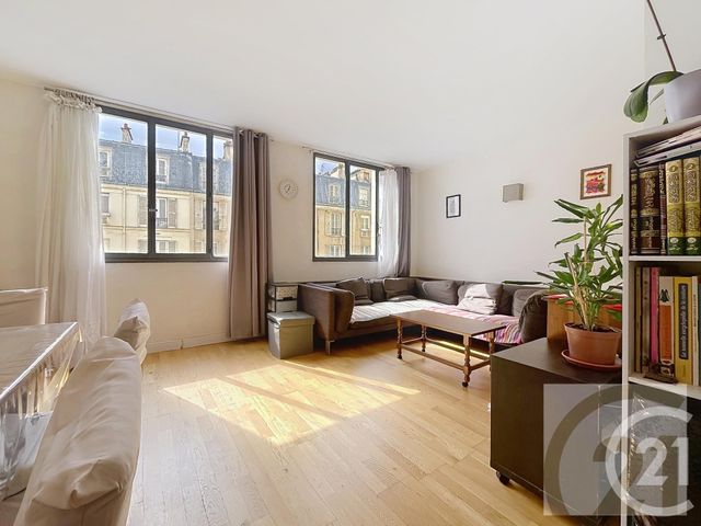 Appartement F3 &agrave; vendre - 4 pi&egrave;ces - 68,15 m2 - Paris - 75018 - ILE-DE-FRANCE