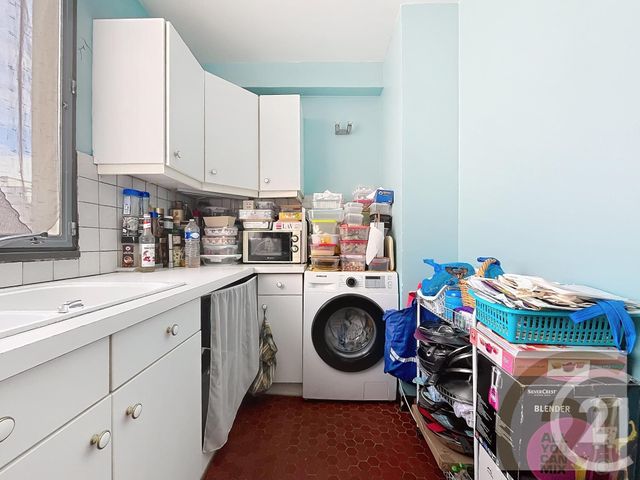 Appartement F3 &agrave; vendre - 4 pi&egrave;ces - 68,15 m2 - Paris - 75018 - ILE-DE-FRANCE