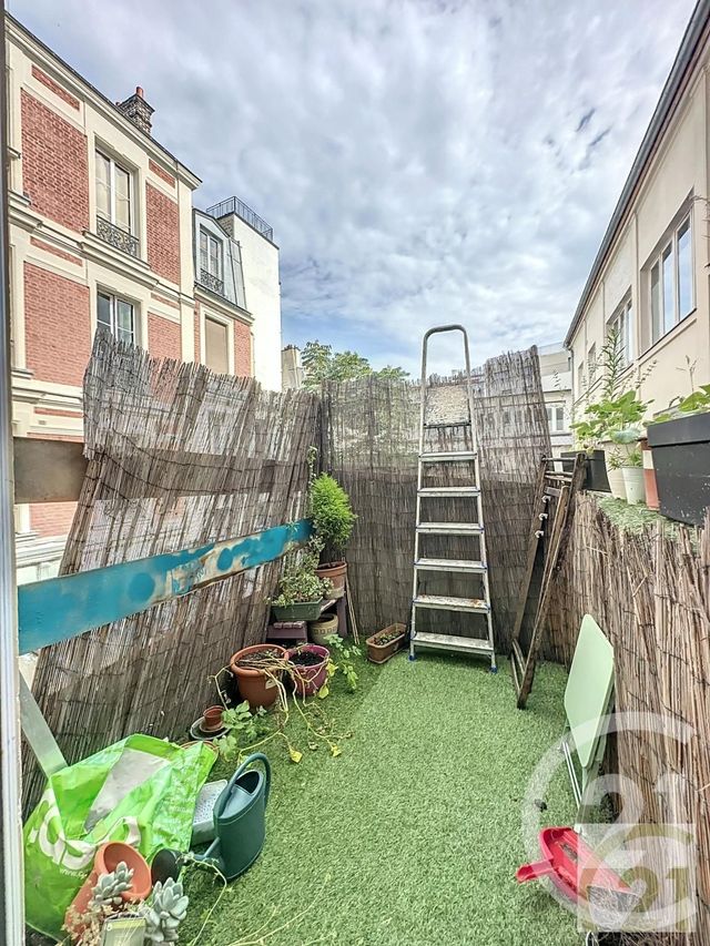 Appartement F3 à vendre - 3 pièces - 48,60 m2 - Paris - 75018 - ILE-DE-FRANCE