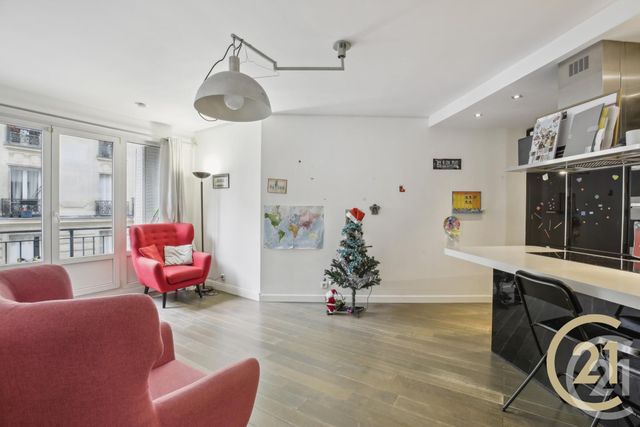 Appartement F3 à vendre - 3 pièces - 55,03 m2 - Paris - 75018 - ILE-DE-FRANCE