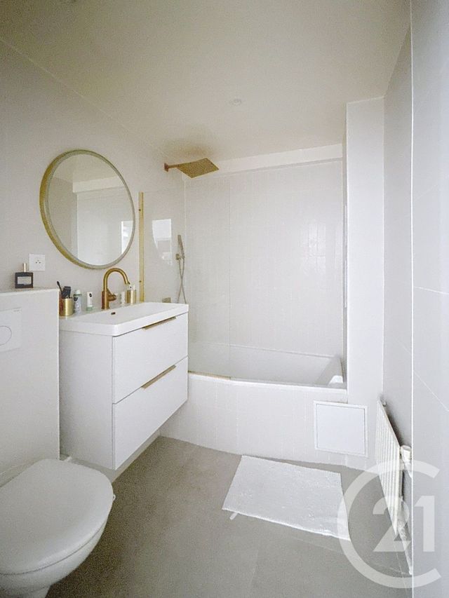 Appartement F2 à vendre - 2 pièces - 44 m2 - Paris - 75018 - ILE-DE-FRANCE