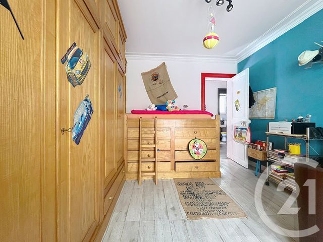 Appartement F4 à vendre - 4 pièces - 82,85 m2 - Paris - 75018 - ILE-DE-FRANCE