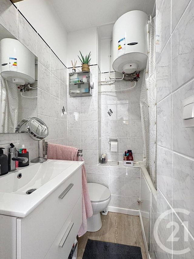 Appartement F1 &agrave; vendre - 1 pi&egrave;ce - 15,08 m2 - Paris - 75018 - ILE-DE-FRANCE