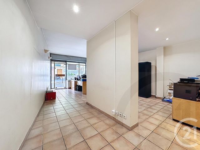 Local commercial à vendre - 62.0 m2 - 75 - Paris