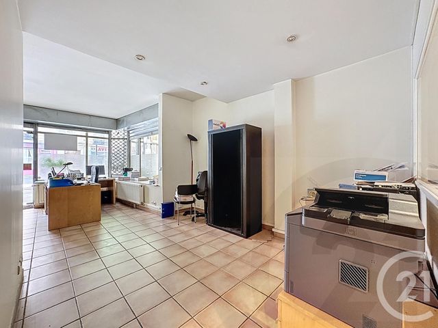 Local commercial à vendre - 62.0 m2 - 75 - Paris