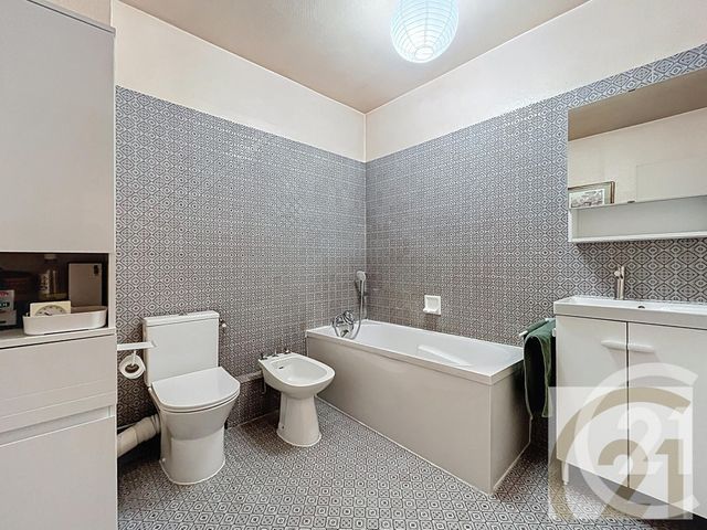 Appartement F1 &agrave; vendre - 1 pi&egrave;ce - 32,40 m2 - Paris - 75018 - ILE-DE-FRANCE