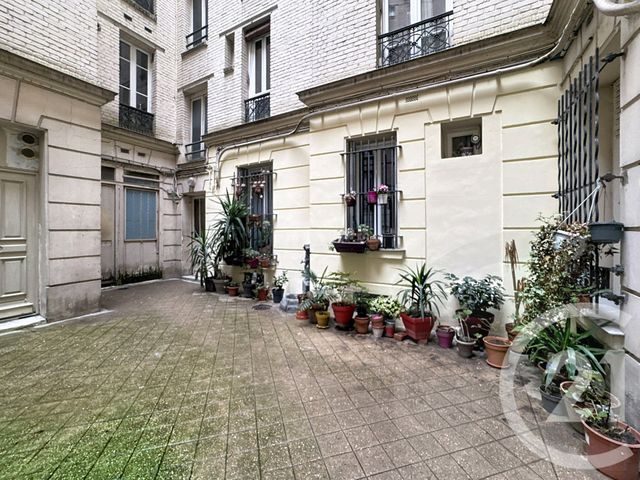 Appartement F2 à vendre - 2 pièces - 36 m2 - Paris - 75018 - ILE-DE-FRANCE