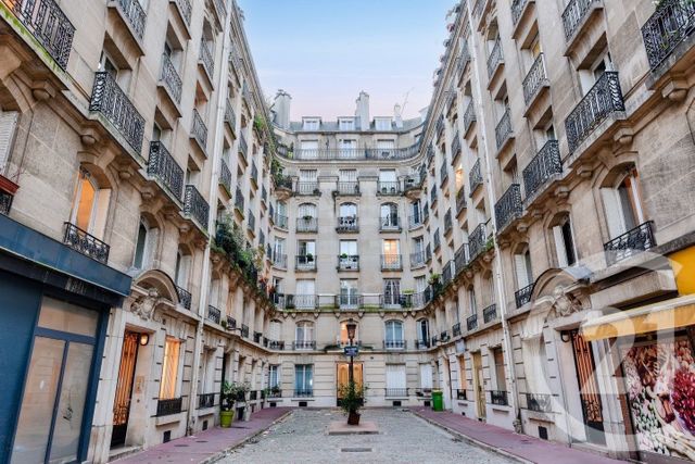Appartement F4 &agrave; vendre - 4 pi&egrave;ces - 88,55 m2 - Paris - 75018 - ILE-DE-FRANCE