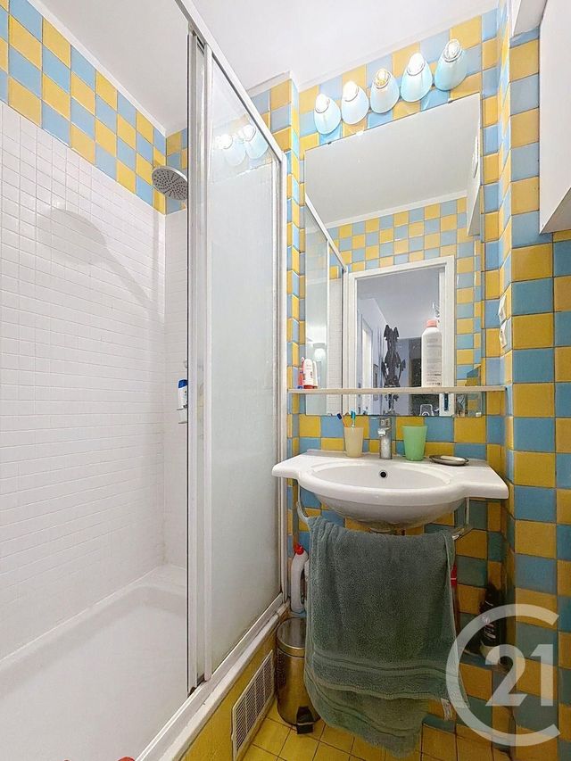 Appartement F4 &agrave; vendre - 4 pi&egrave;ces - 86 m2 - Paris - 75018 - ILE-DE-FRANCE