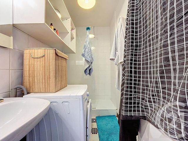 Appartement Studio &agrave; vendre - 2 pi&egrave;ces - 24,90 m2 - Paris - 75018 - ILE-DE-FRANCE