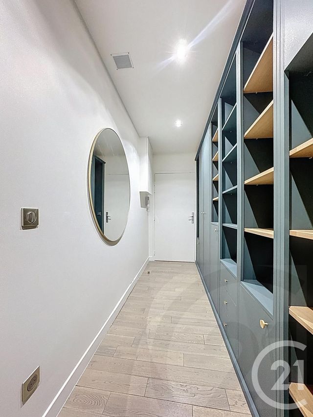 Appartement &agrave; vendre - 3 pi&egrave;ces - 65 m2 - Paris - 75018 - ILE-DE-FRANCE