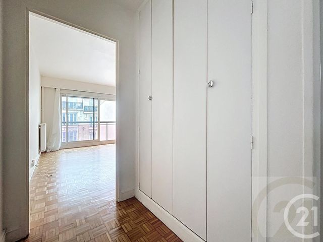 Appartement Studio &agrave; vendre - 1 pi&egrave;ce - 33,12 m2 - Paris - 75018 - ILE-DE-FRANCE