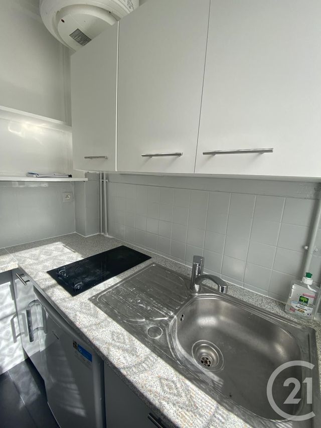 Appartement Studio &agrave; louer - 1 pi&egrave;ce - 19,30 m2 - Paris - 75018 - ILE-DE-FRANCE