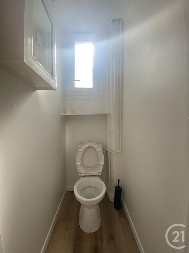 Appartement Studio &agrave; louer - 1 pi&egrave;ce - 19,30 m2 - Paris - 75018 - ILE-DE-FRANCE