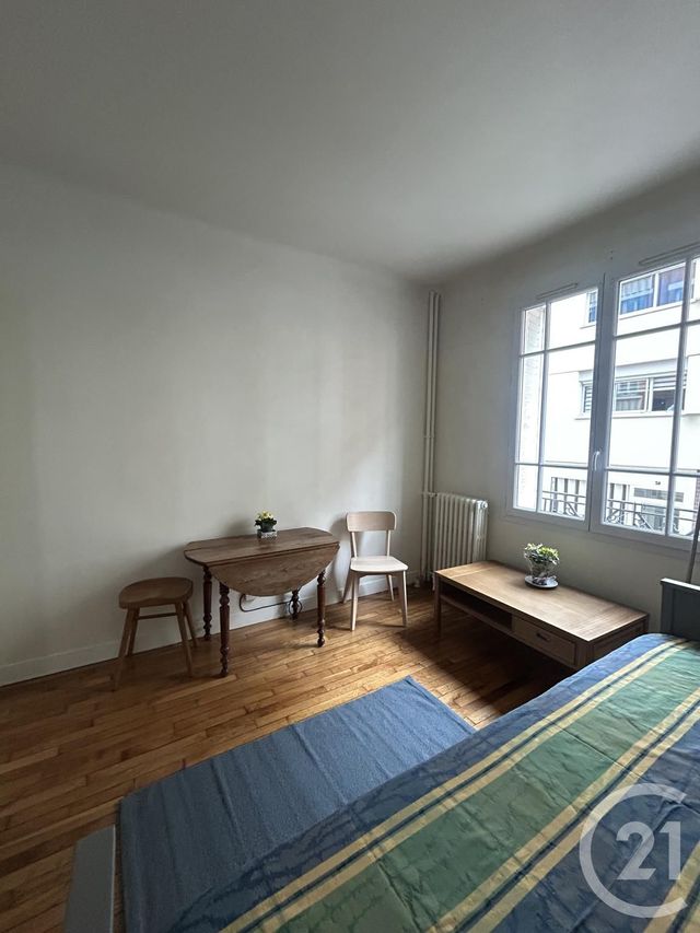 Appartement F1 &agrave; louer - 1 pi&egrave;ce - 22,64 m2 - Paris - 75018 - ILE-DE-FRANCE