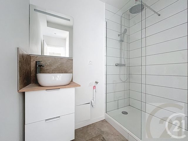 Appartement Studio &agrave; vendre - 1 pi&egrave;ce - 21,50 m2 - Paris - 75018 - ILE-DE-FRANCE