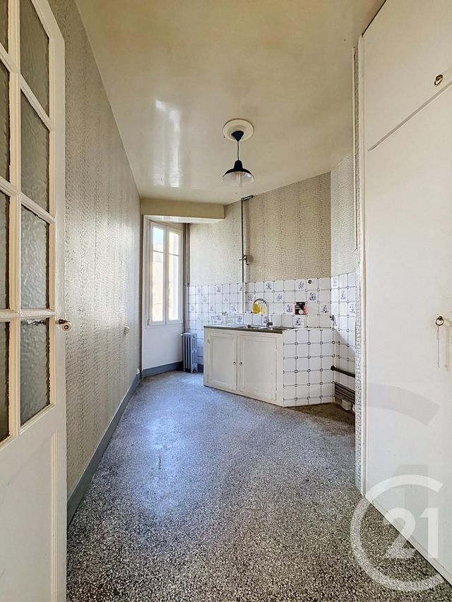 Appartement F2 &agrave; vendre - 2 pi&egrave;ces - 37,50 m2 - Paris - 75018 - ILE-DE-FRANCE