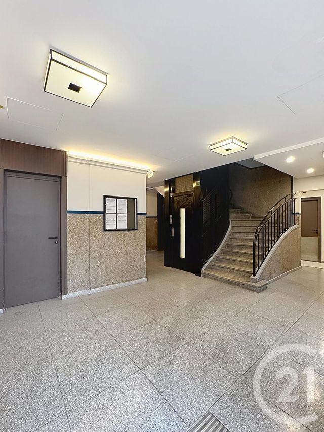 Appartement F2 &agrave; vendre - 2 pi&egrave;ces - 37,50 m2 - Paris - 75018 - ILE-DE-FRANCE