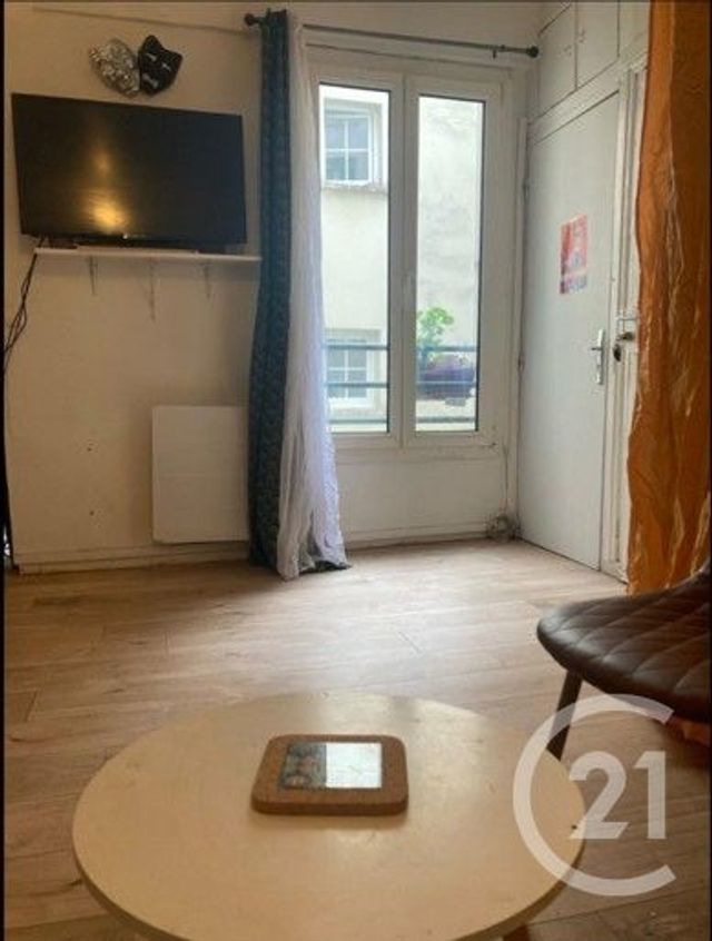 Appartement Studio &agrave; vendre - 1 pi&egrave;ce - 24 m2 - Paris - 75018 - ILE-DE-FRANCE