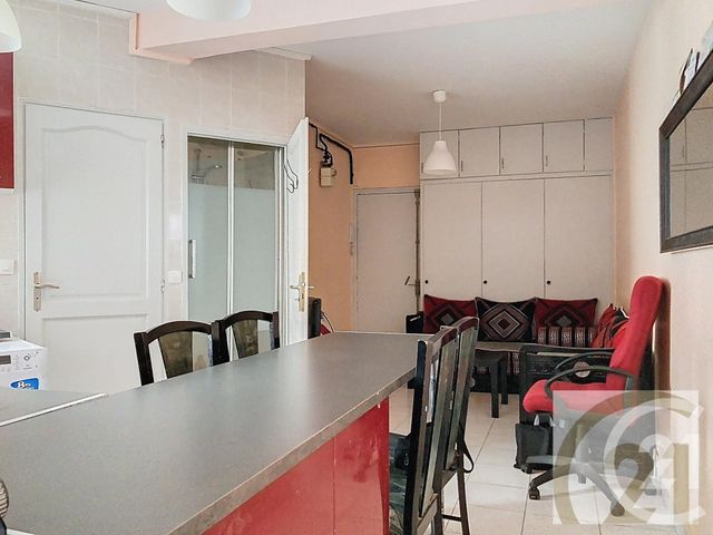 Appartement F3 &agrave; vendre - 3 pi&egrave;ces - 40 m2 - Paris - 75018 - ILE-DE-FRANCE