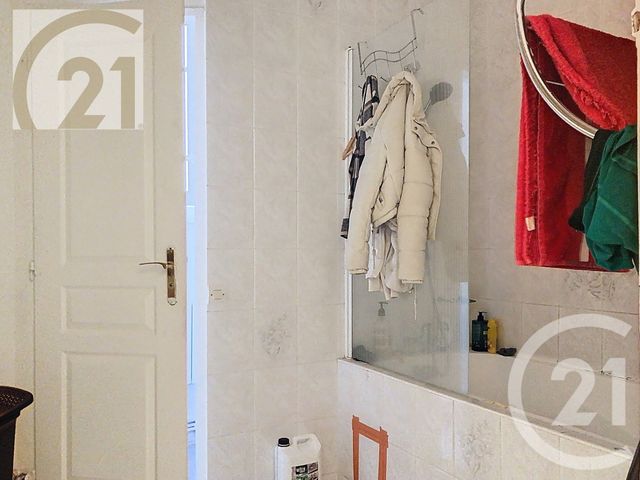 Appartement F2 &agrave; vendre - 2 pi&egrave;ces - 40 m2 - Paris - 75018 - ILE-DE-FRANCE