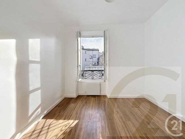 Appartement F1 à vendre PARIS