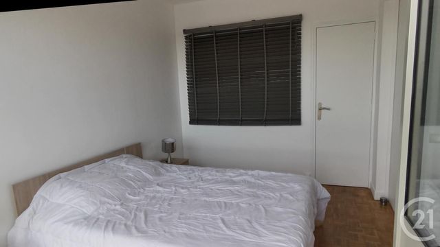 Appartement T2 &agrave; louer - 2 pi&egrave;ces - 56,51 m2 - Paris - 75018 - ILE-DE-FRANCE