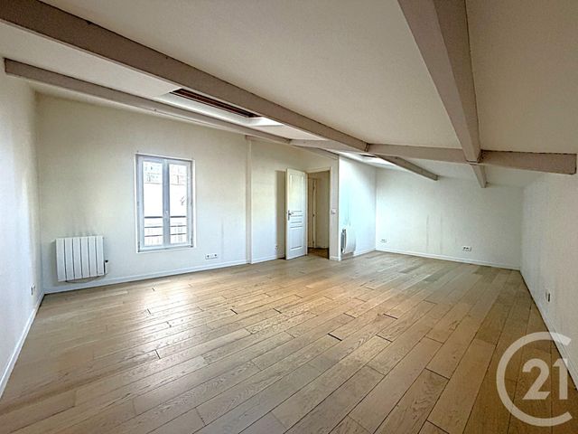 Appartement F4 &agrave; vendre - 4 pi&egrave;ces - 85 m2 - Paris - 75018 - ILE-DE-FRANCE