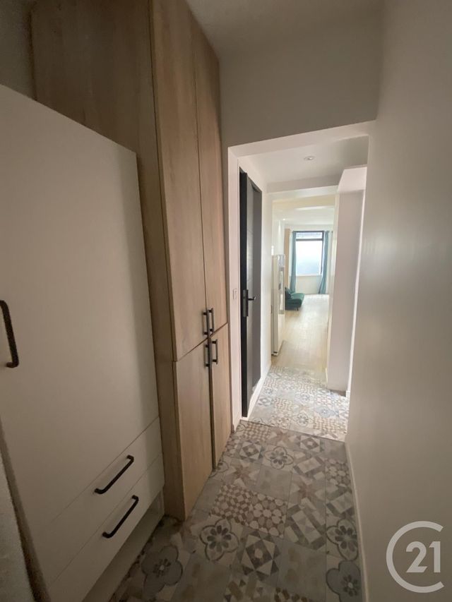 Appartement F3 &agrave; louer - 3 pi&egrave;ces - 59,13 m2 - Paris - 75018 - ILE-DE-FRANCE