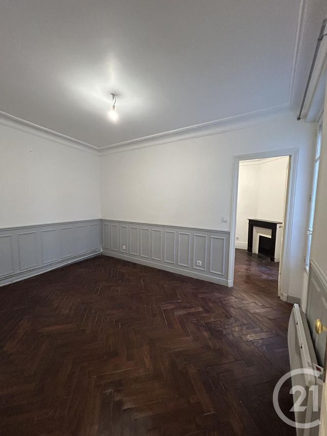 Appartement F2 &agrave; louer - 2 pi&egrave;ces - 31,34 m2 - Paris - 75018 - ILE-DE-FRANCE