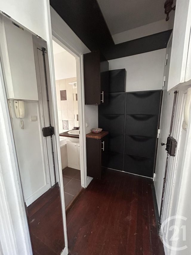 Appartement T2 &agrave; louer - 2 pi&egrave;ces - 43,53 m2 - Paris - 75018 - ILE-DE-FRANCE