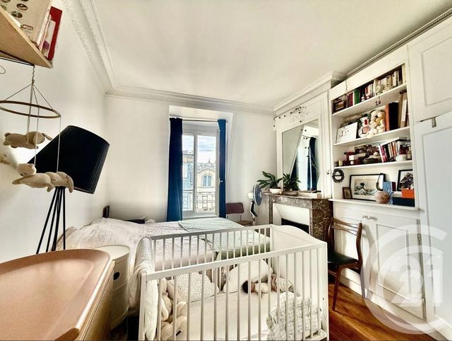 Appartement F2 &agrave; vendre - 2 pi&egrave;ces - 45 m2 - Paris - 75018 - ILE-DE-FRANCE