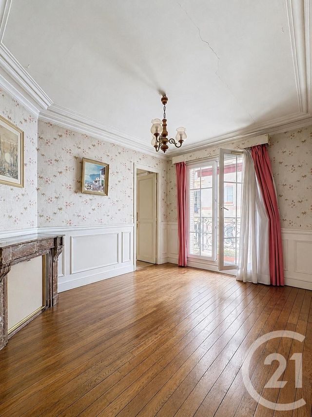 Appartement F4 &agrave; vendre - 4 pi&egrave;ces - 65,62 m2 - Paris - 75018 - ILE-DE-FRANCE