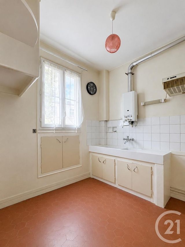 Appartement F4 &agrave; vendre - 4 pi&egrave;ces - 65,62 m2 - Paris - 75018 - ILE-DE-FRANCE