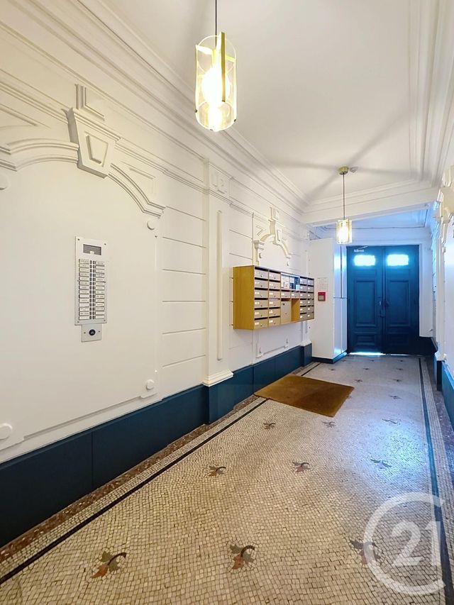 Appartement F4 &agrave; vendre - 4 pi&egrave;ces - 60 m2 - Paris - 75018 - ILE-DE-FRANCE