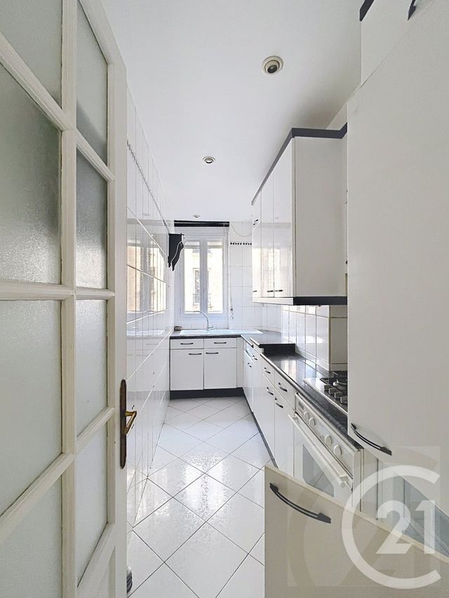 Appartement F4 &agrave; vendre - 4 pi&egrave;ces - 72,41 m2 - Paris - 75018 - ILE-DE-FRANCE