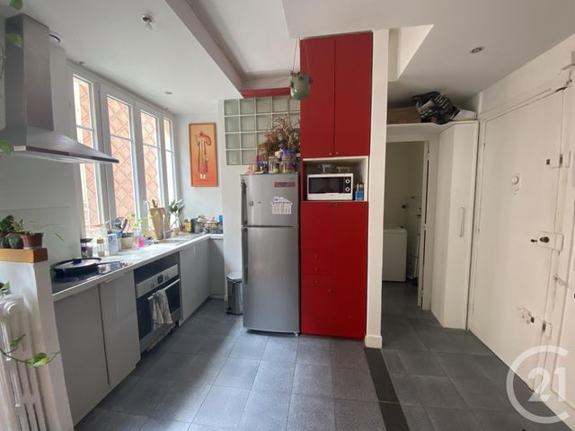 Appartement F3 &agrave; louer - 3 pi&egrave;ces - 46,93 m2 - Paris - 75018 - ILE-DE-FRANCE