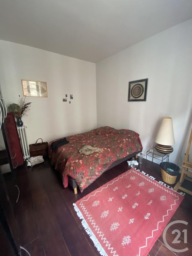 Appartement F3 &agrave; louer - 3 pi&egrave;ces - 46,93 m2 - Paris - 75018 - ILE-DE-FRANCE