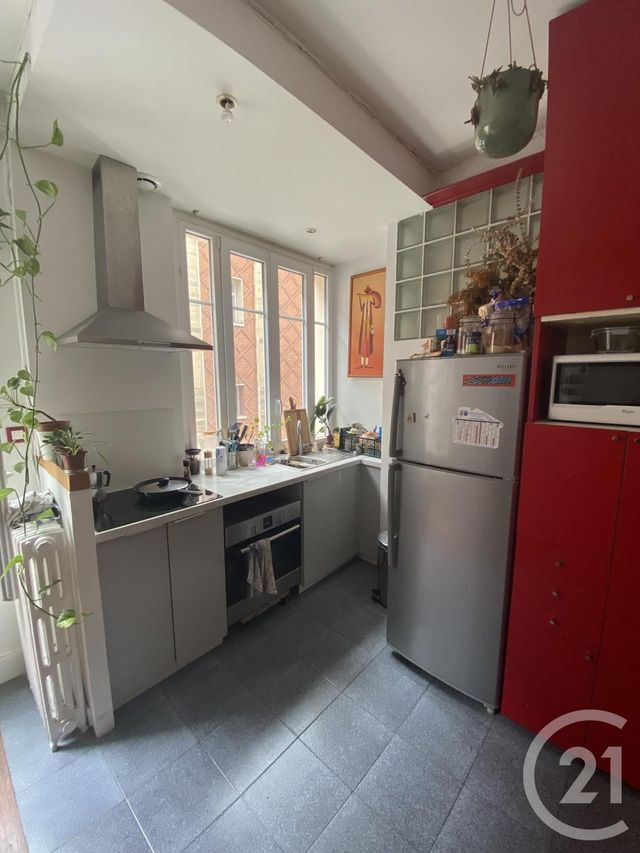 Appartement F3 &agrave; louer - 3 pi&egrave;ces - 46,93 m2 - Paris - 75018 - ILE-DE-FRANCE